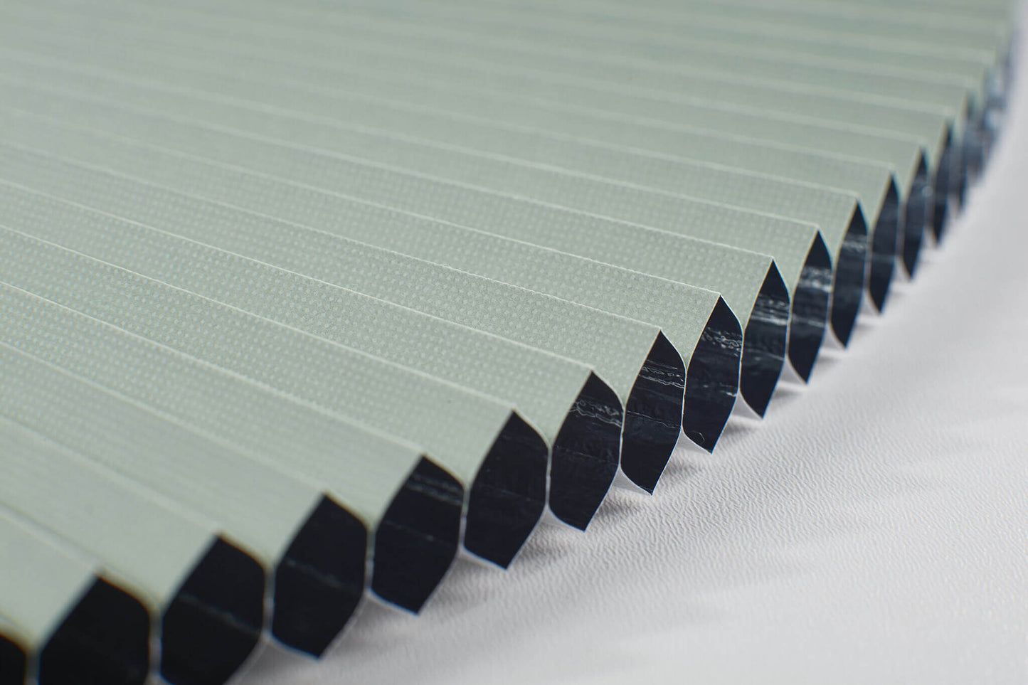 Blackout Diamond Core Salbeigrün AD314