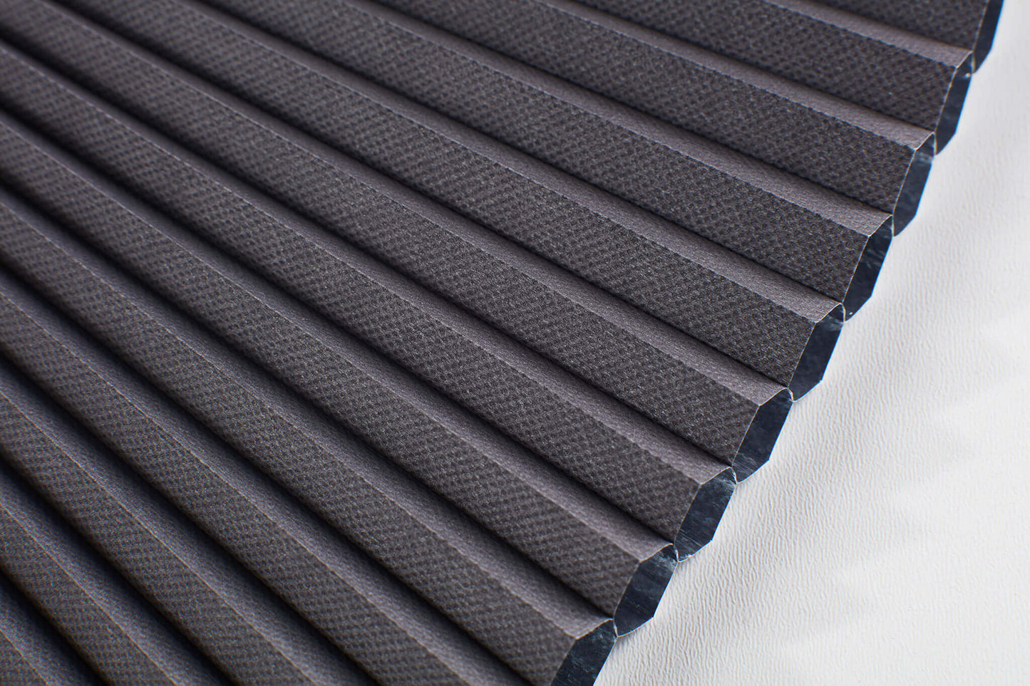 Blackout Diamond Core Dunkelgrau AD320