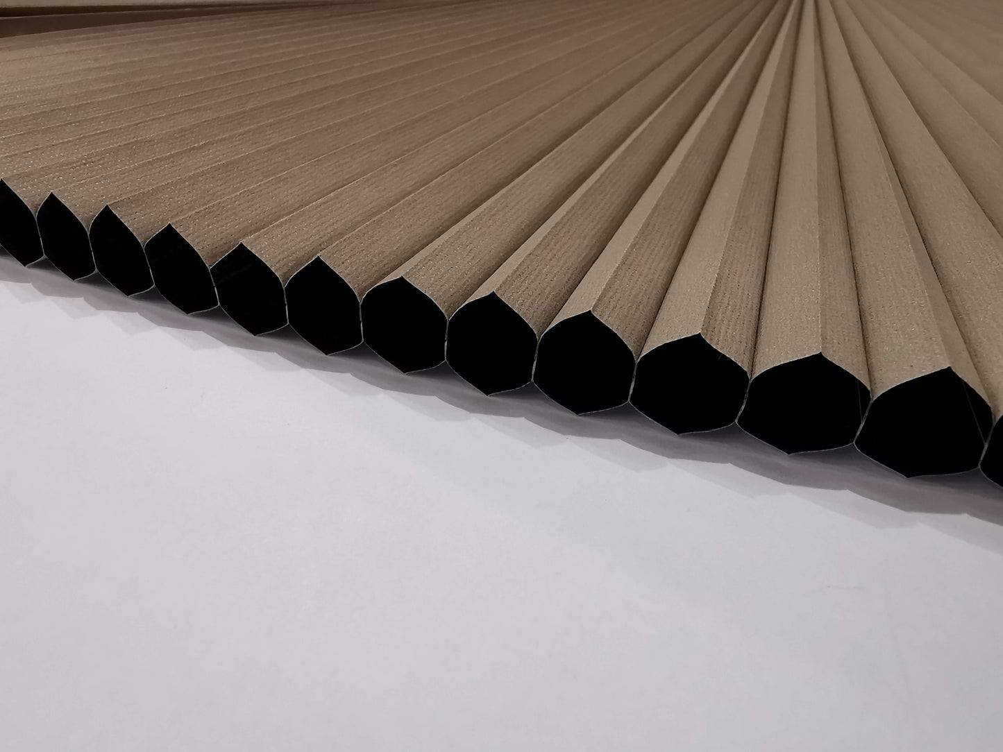 Blackout Diamond Core Dunkelbeige AD309