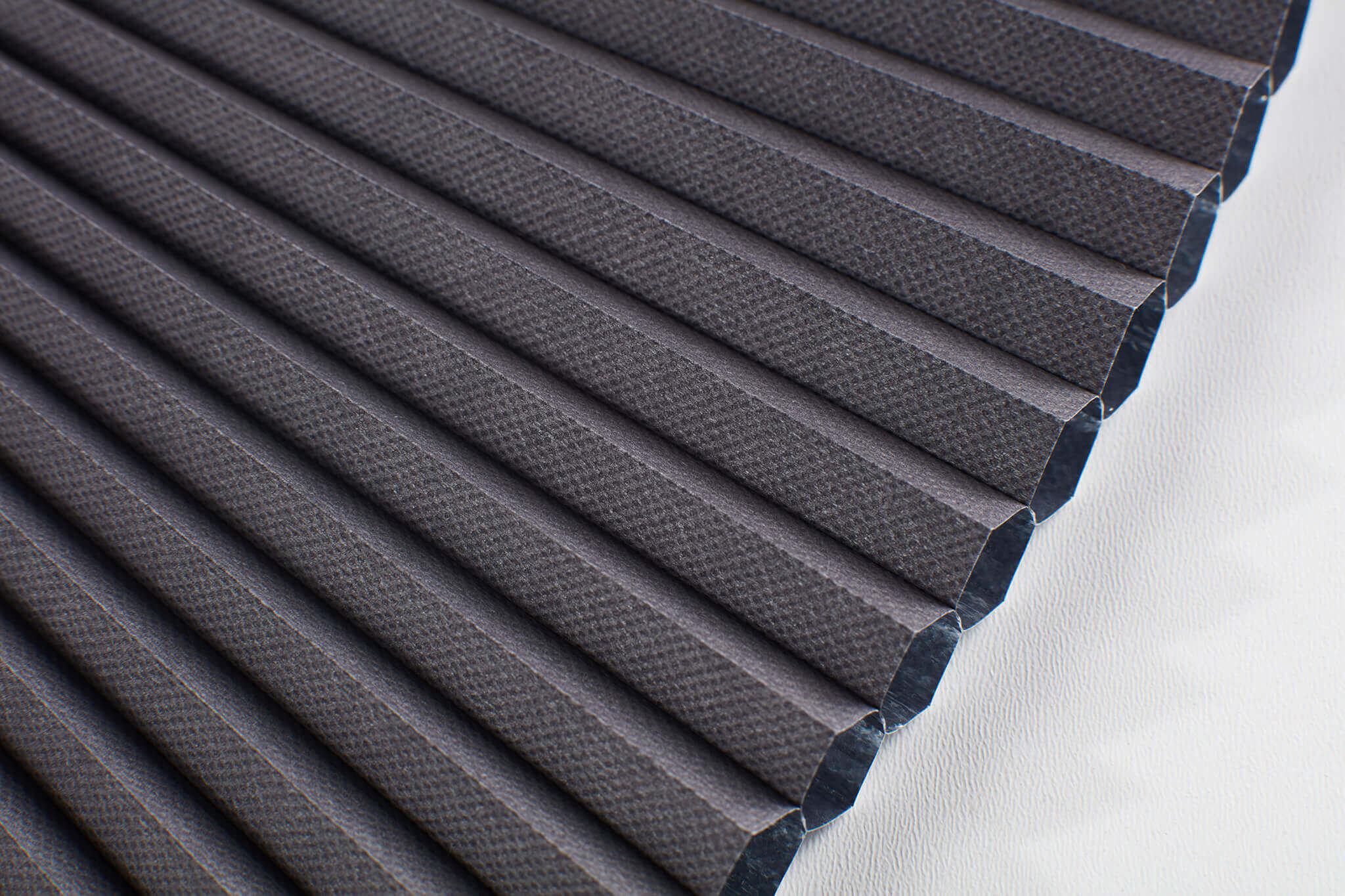 Blackout Diamond Core Dunkelgrau AD320