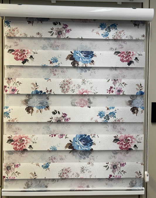 Doppelrollo mit Blumenmuster
